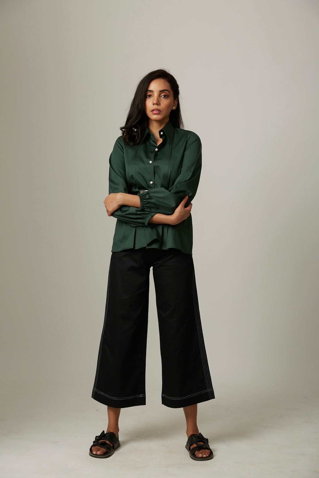 TUCKED WAIST SHIRT WITH PEARLS COORD