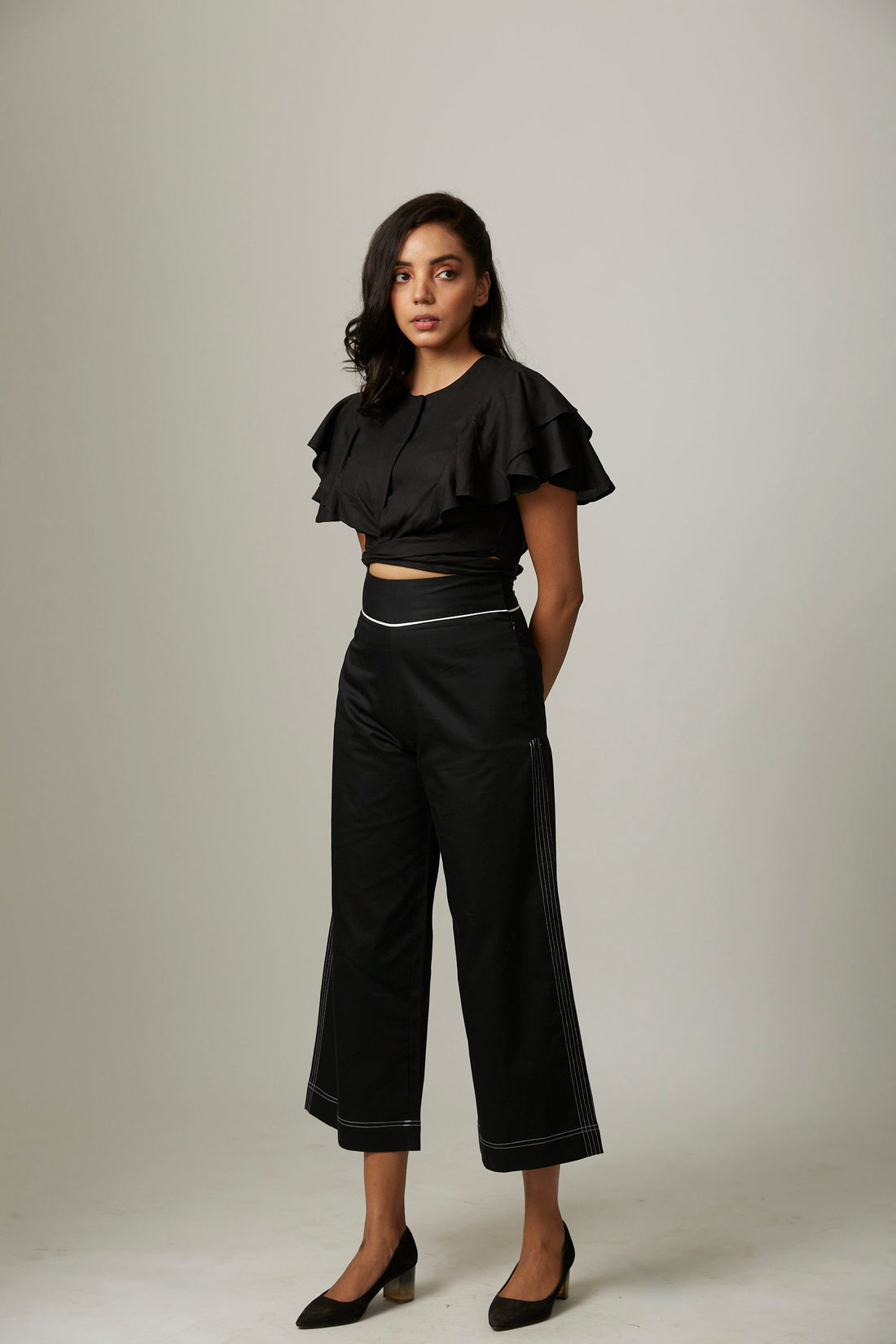 Drama Rayon Crop Knotted Coord