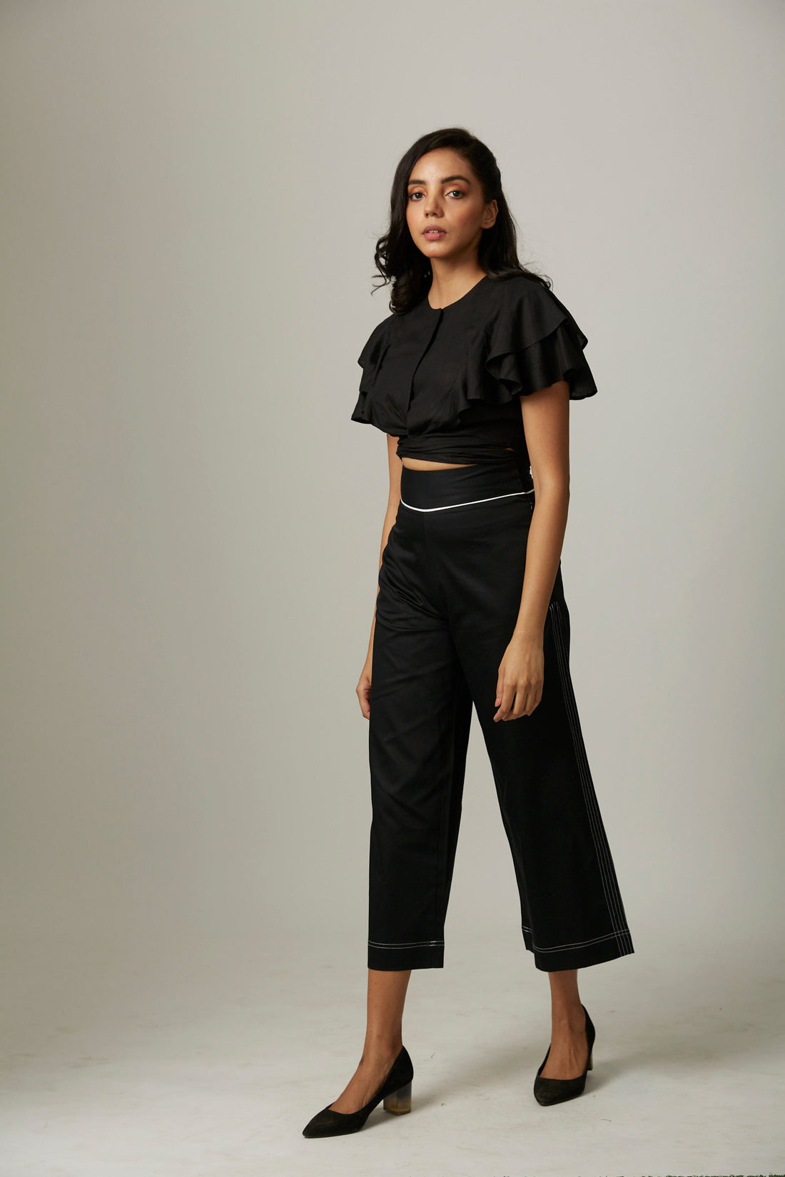 Drama Rayon Crop Knotted Coord